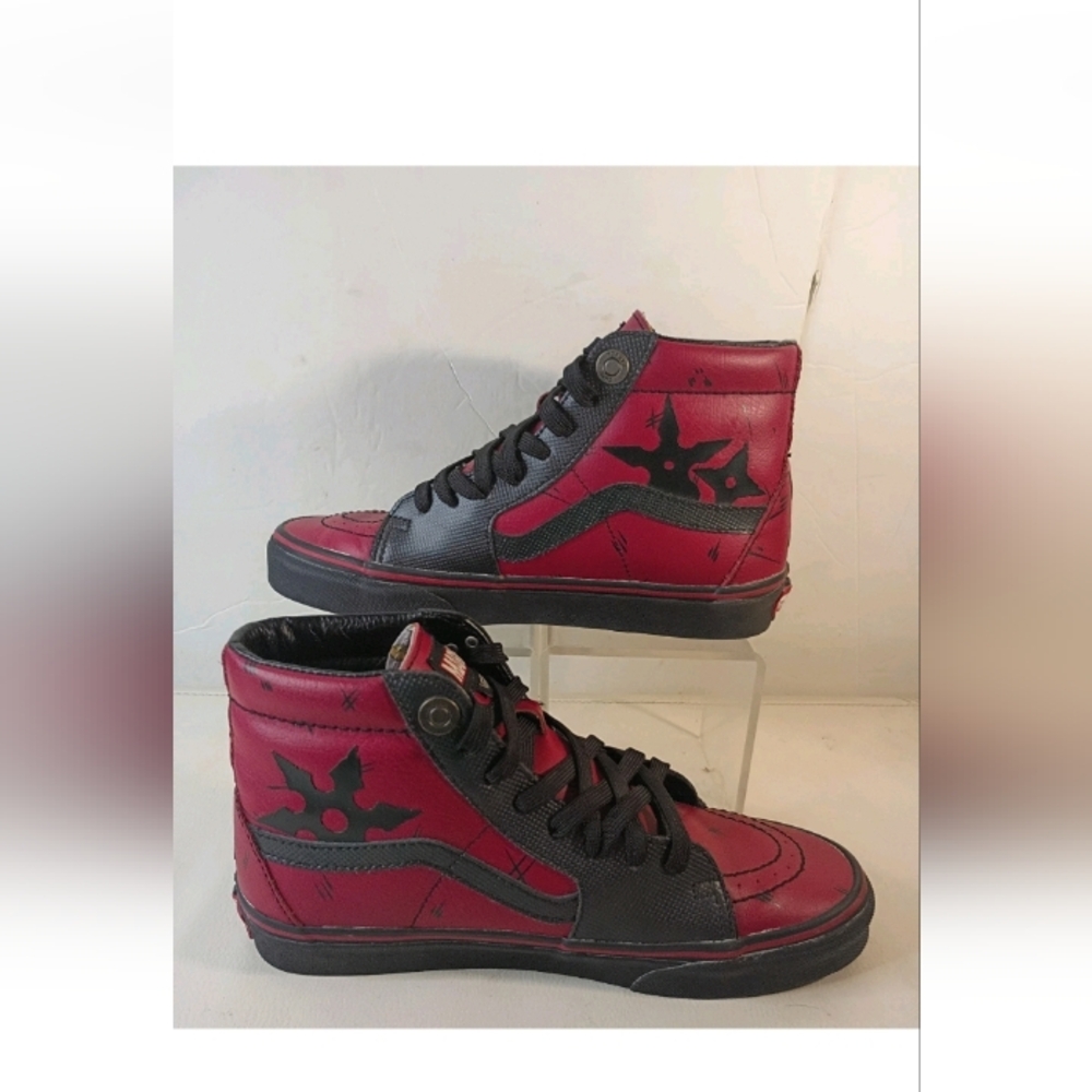 VANS x Marvel SK8 High Sneakers Deadpool Edition M6.5 W8 Red Leather GREAT